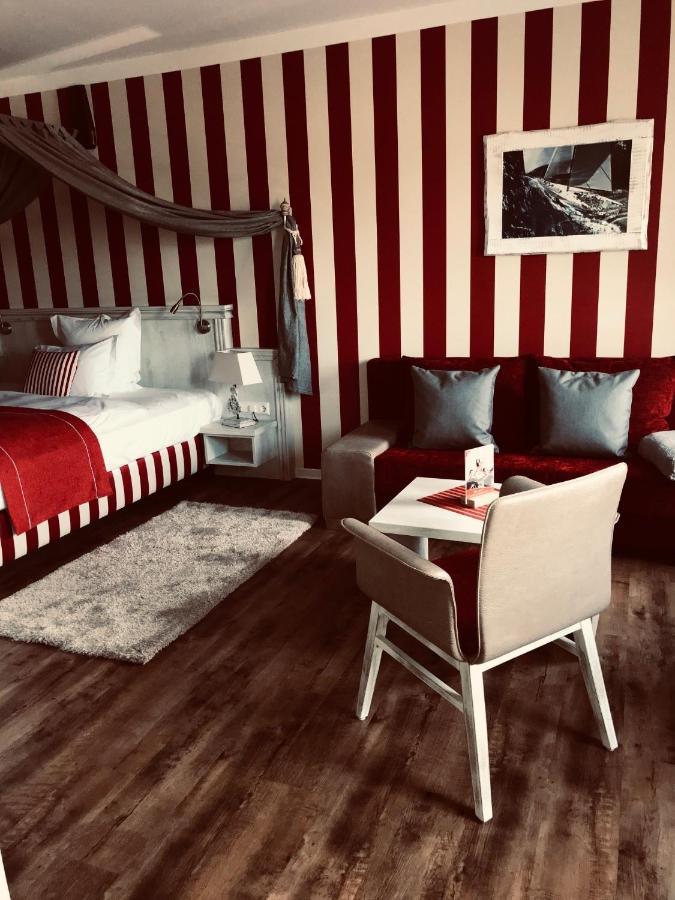 Der Leuchtturm-Gastro Gmbh Hotel Geierswalde Eksteriør billede