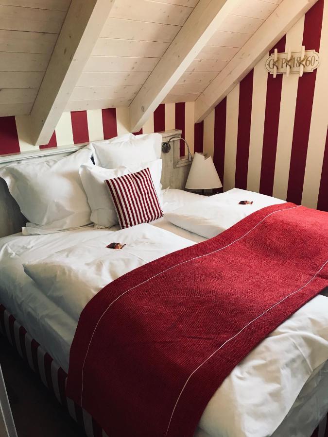 Der Leuchtturm-Gastro Gmbh Hotel Geierswalde Eksteriør billede
